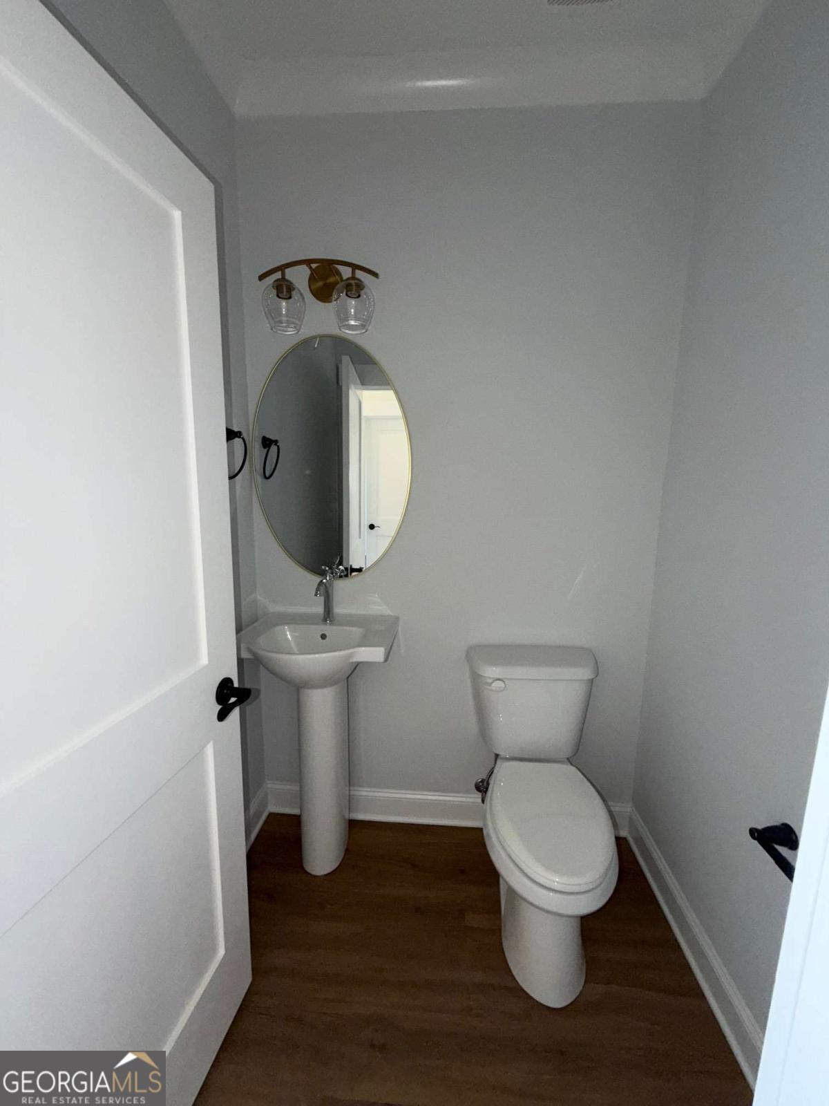 111 Longpoint Drive # B Property Photo 18