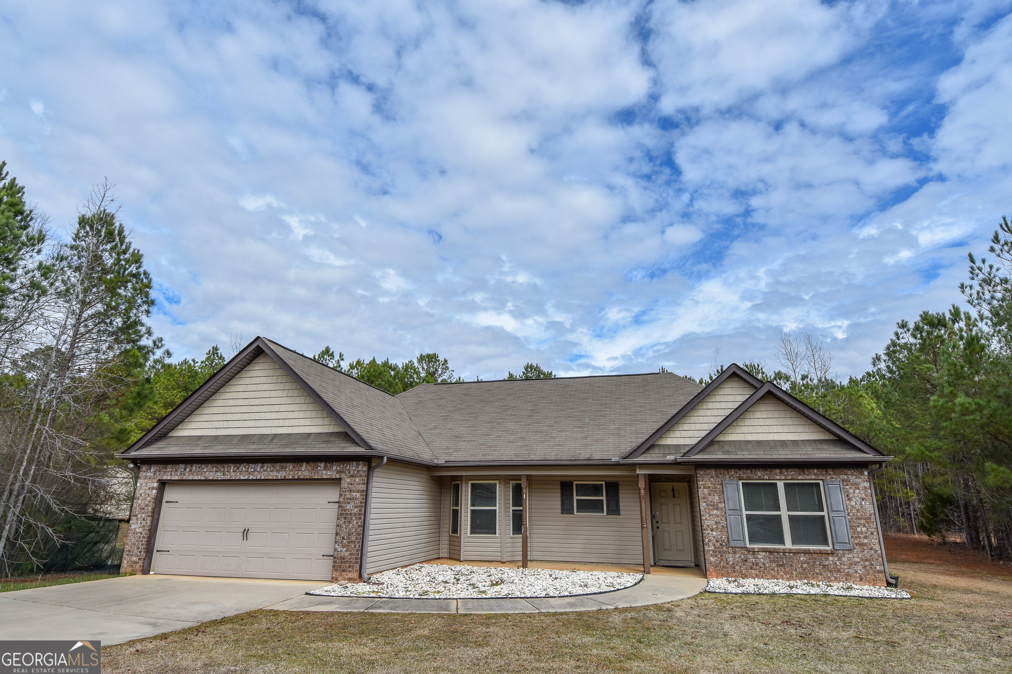 117 Bridle Path Property Photo 2
