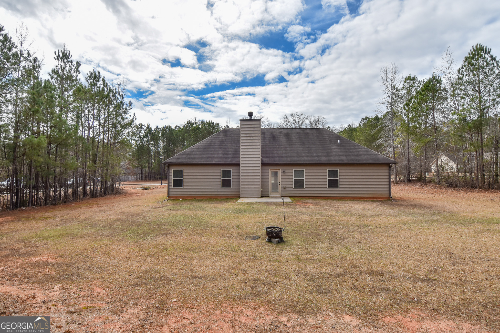 117 Bridle Path Property Photo 4
