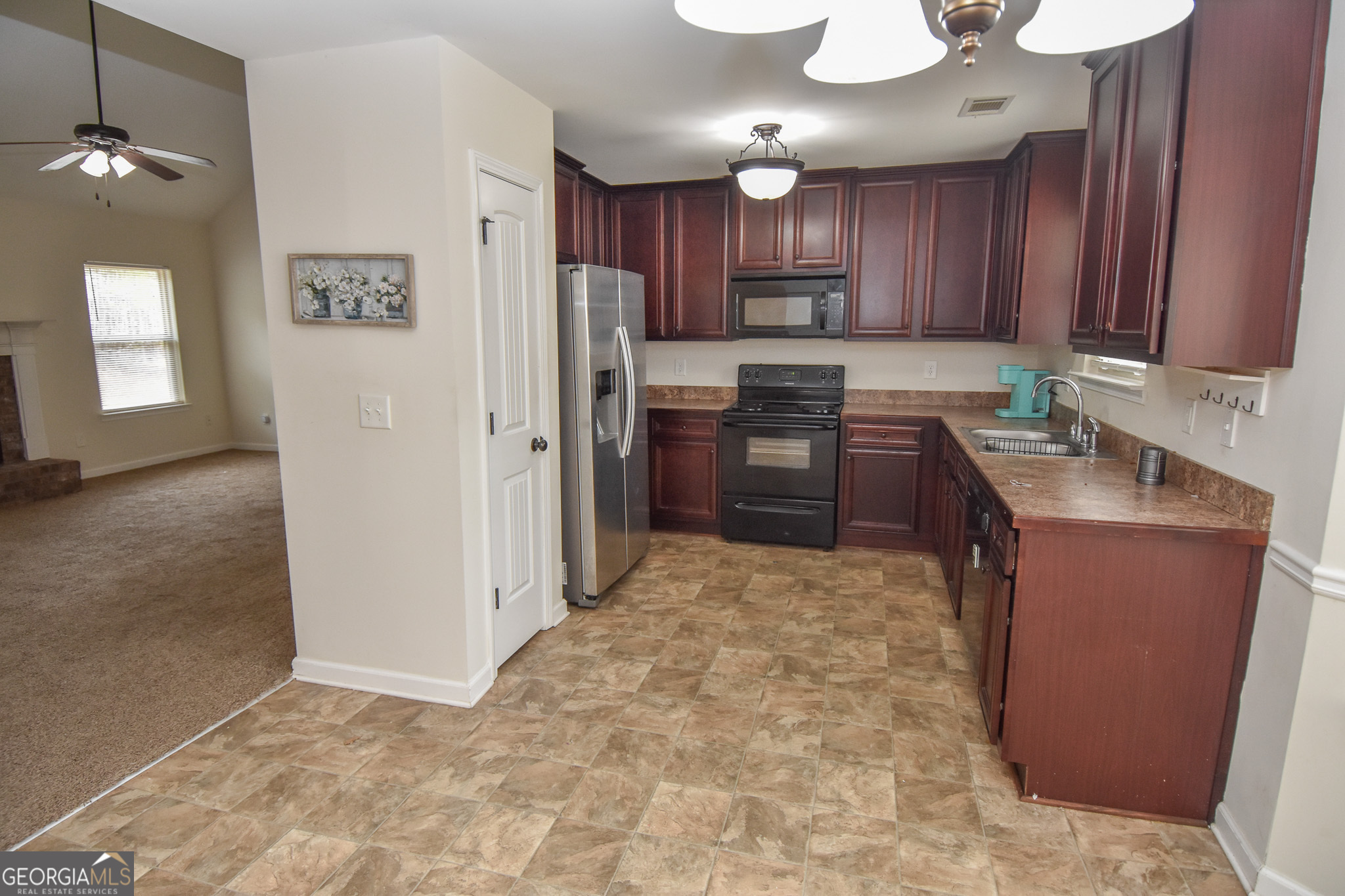 117 Bridle Path Property Photo 15
