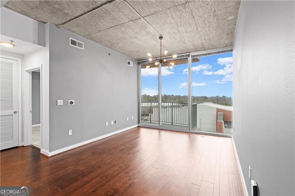 361 17th Street Nw # 706 Property Photo 9