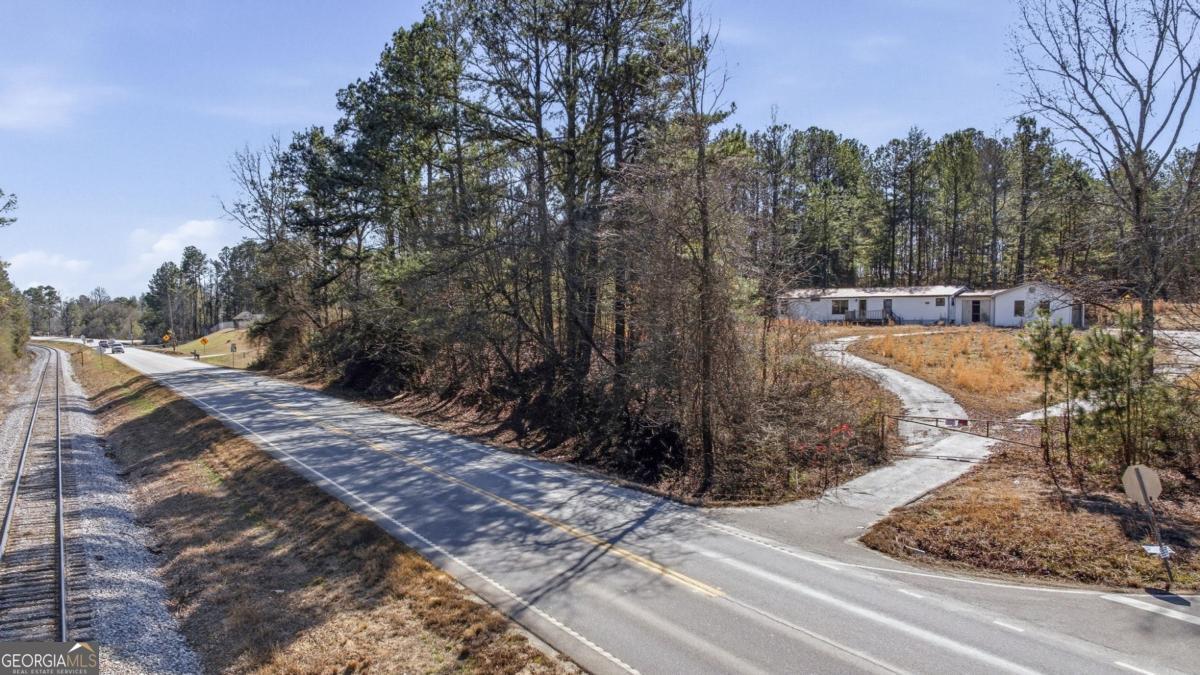 3004 Candler Road Property Photo 28