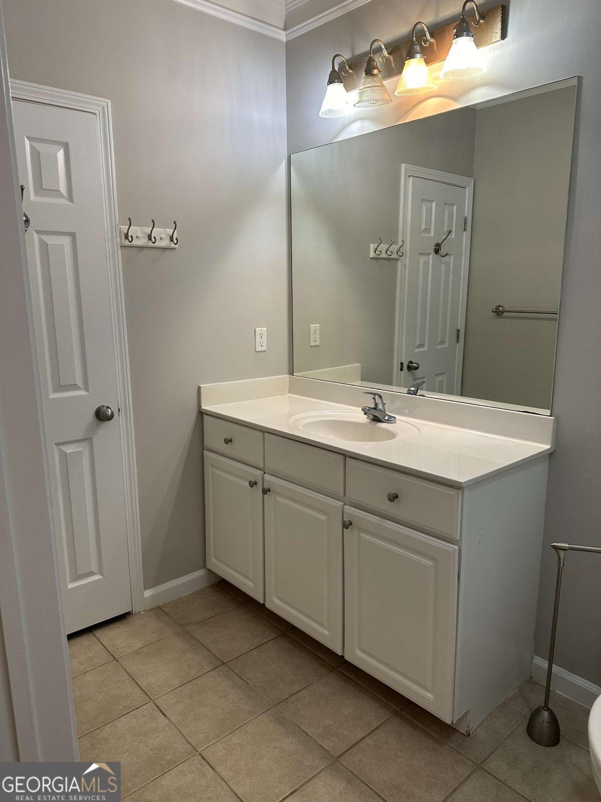 5208 Westchester Ridge Ne Property Photo 10