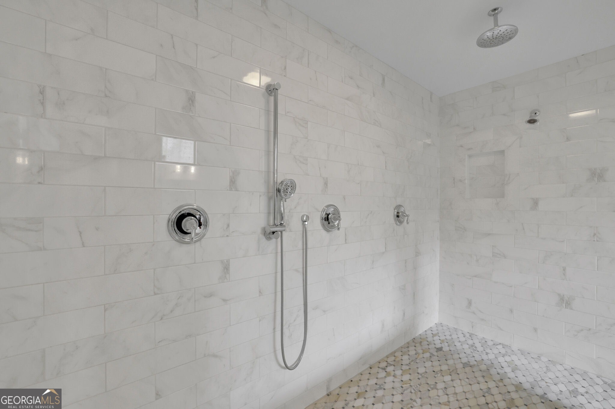123 Townsend Pass Property Photo 45