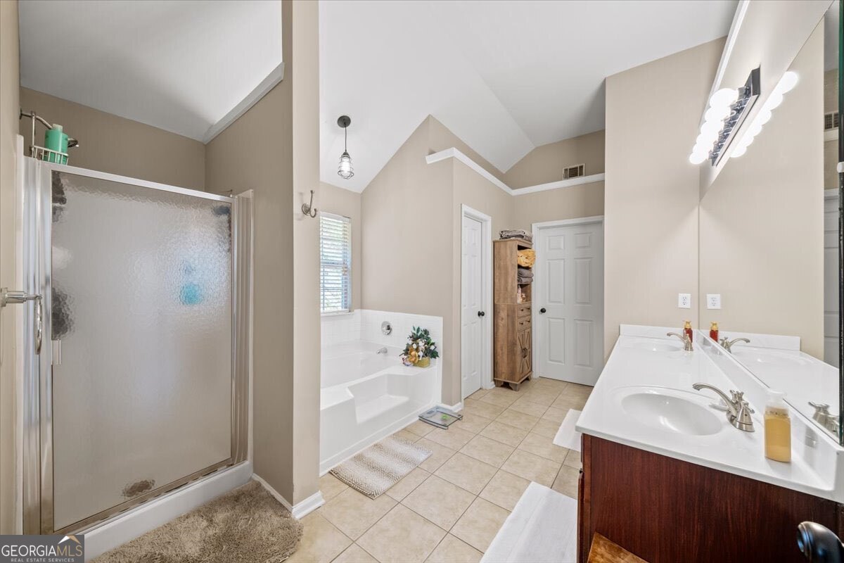 429 Farmwood Way Property Photo 34