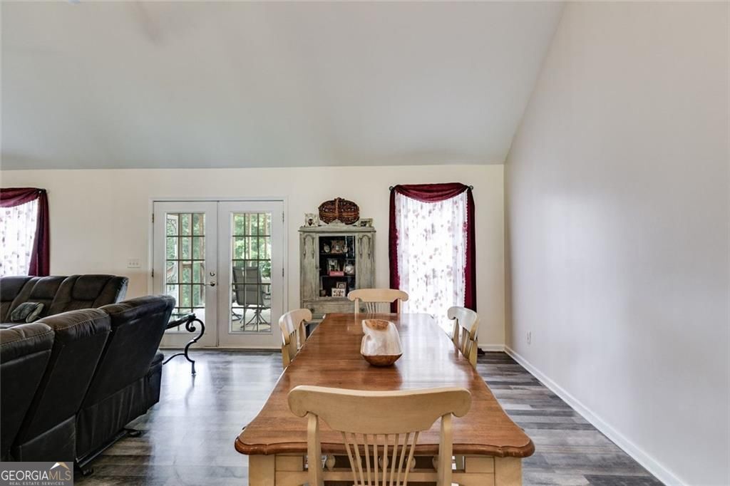 144 Bobs Drive Property Photo 13
