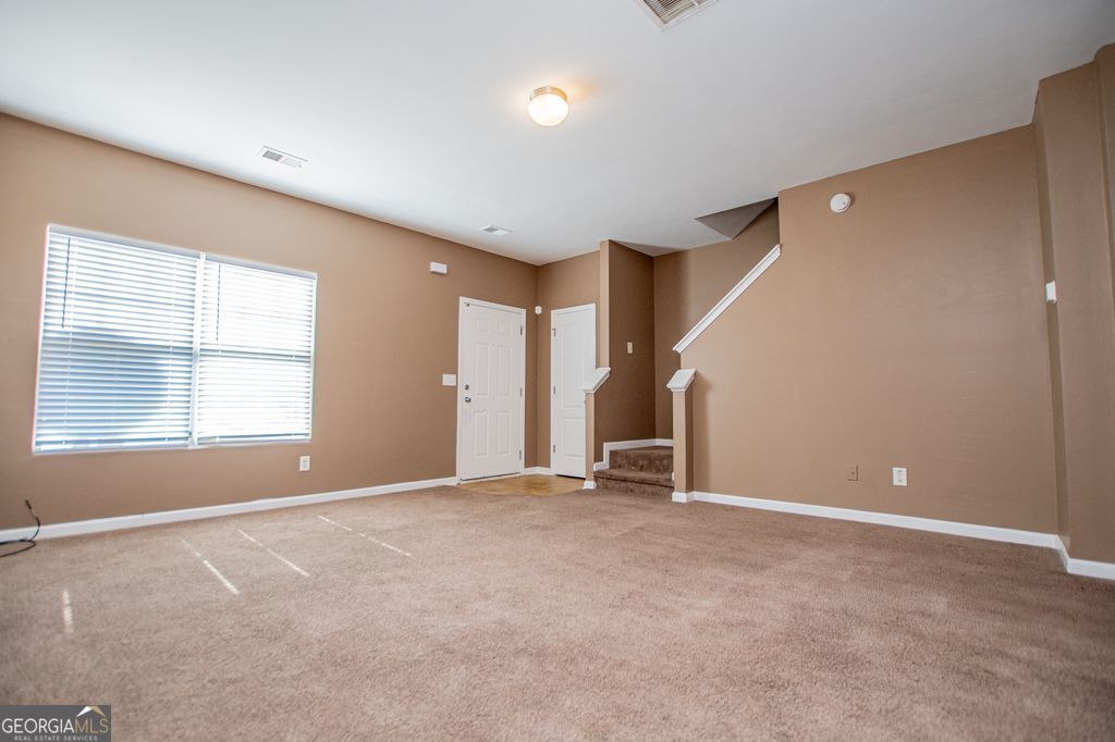 2258 Bigwood Trail Property Photo 4