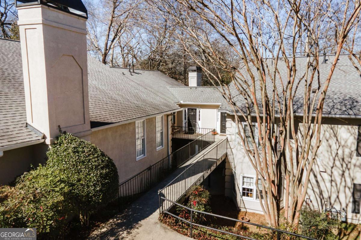 303 Church Street # 6 Property Photo 1