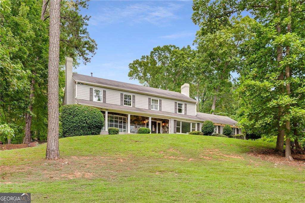 2660 Spalding Drive Property Photo 1