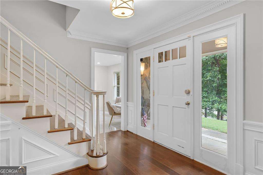 2660 Spalding Drive Property Photo 3