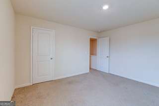 410 Winter Property Photo 12