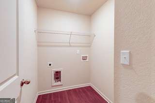 410 Winter Property Photo 13