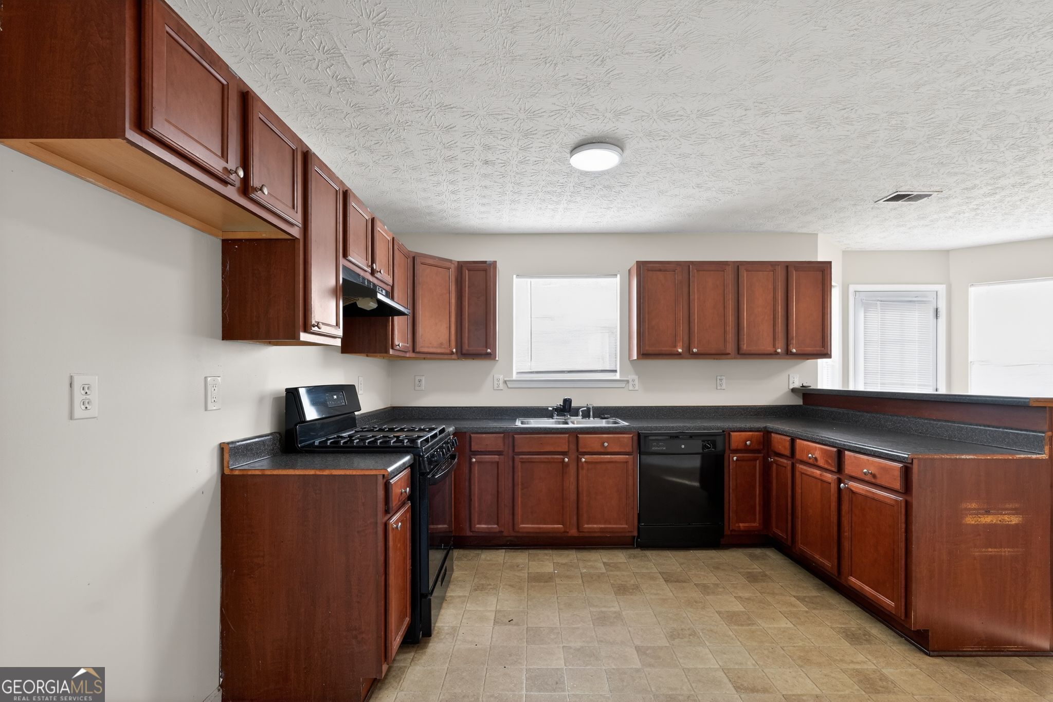 180 Palisade Point Drive Property Photo 18