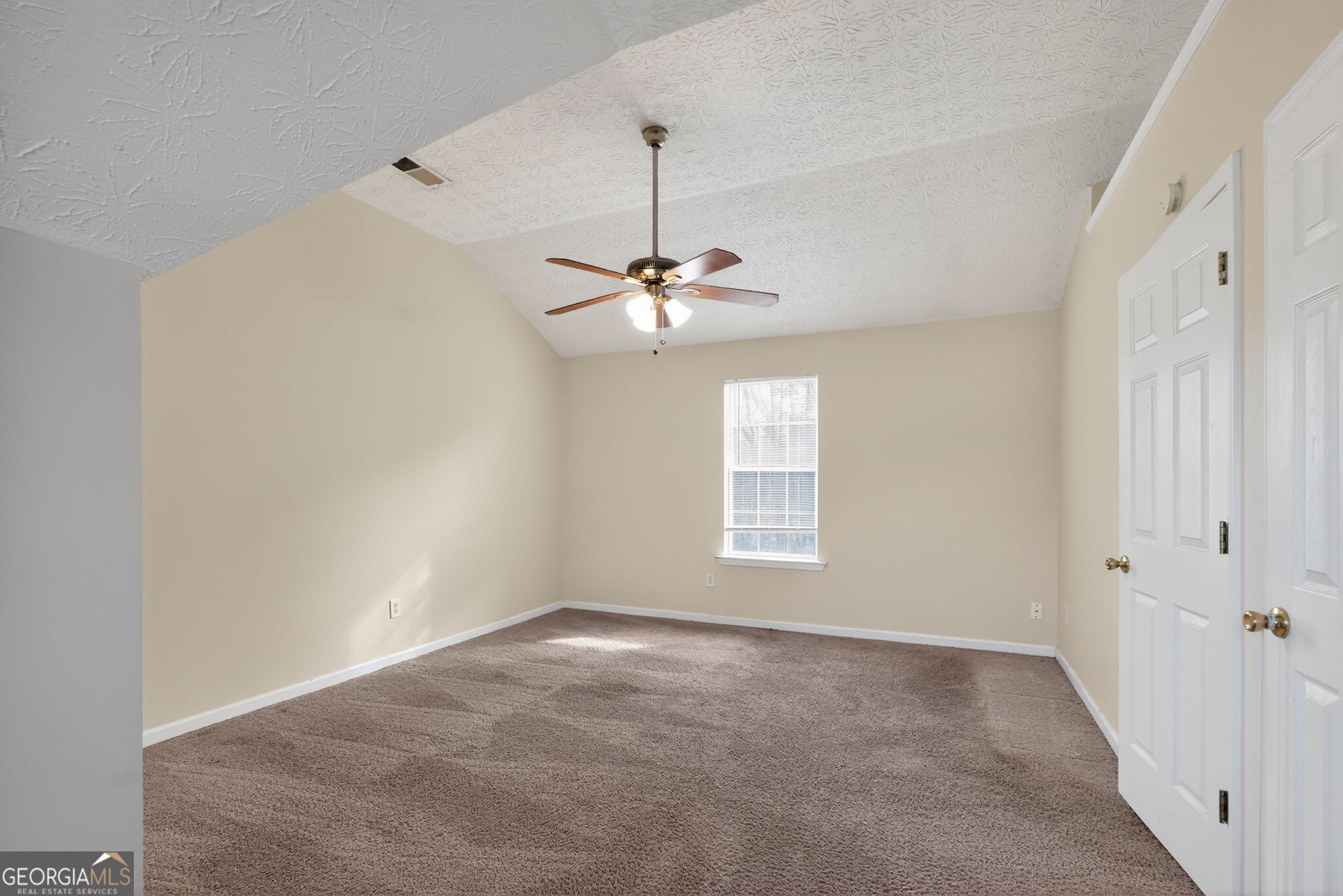 180 Palisade Point Drive Property Photo 26