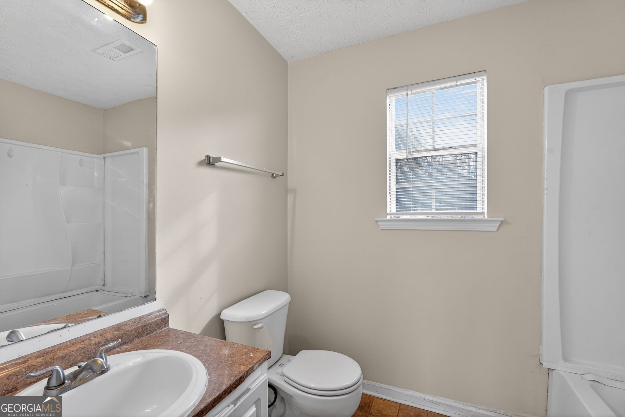 180 Palisade Point Drive Property Photo 31