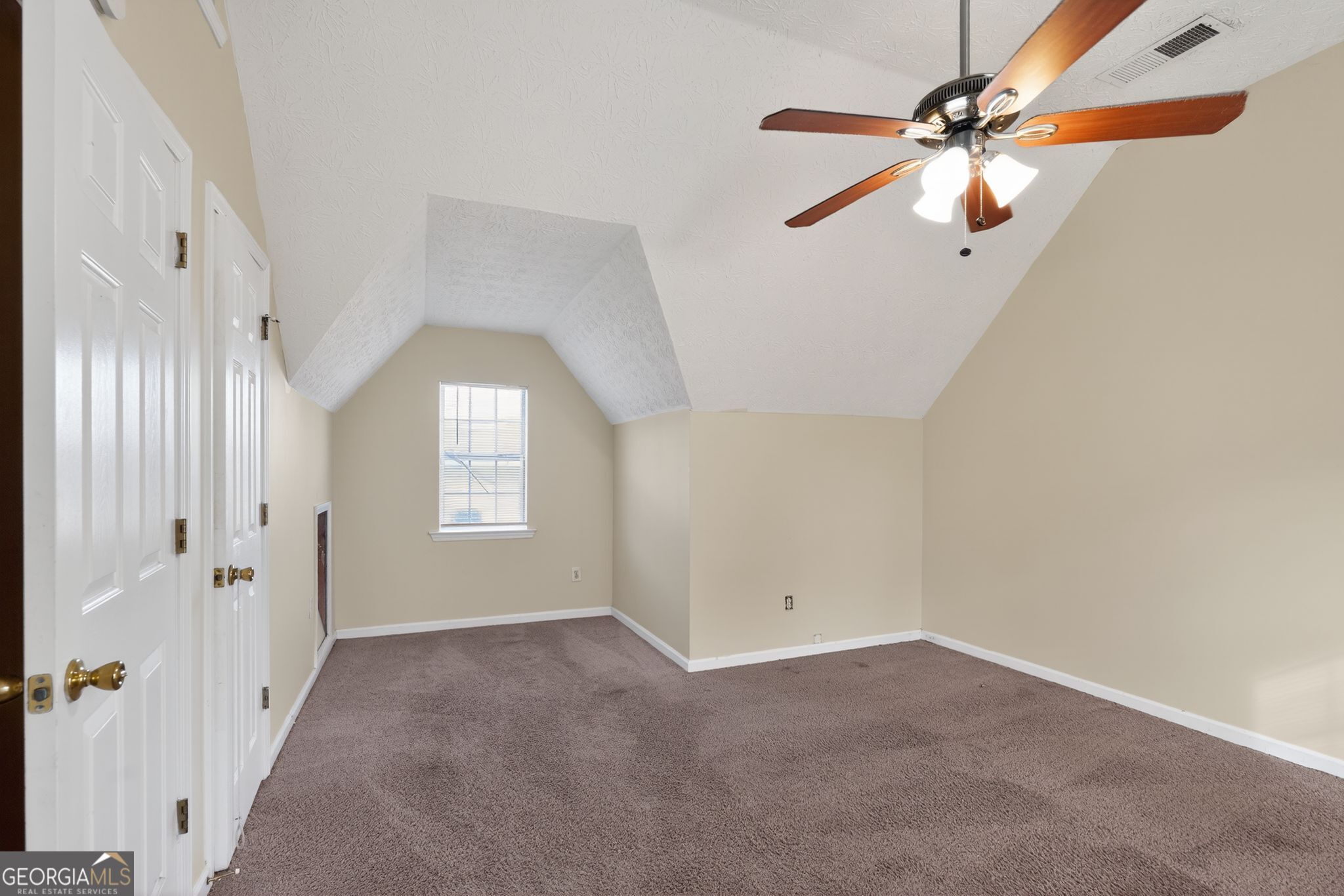 180 Palisade Point Drive Property Photo 33