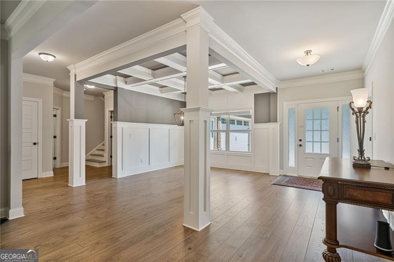 902 Edgewater Drive Property Photo 6