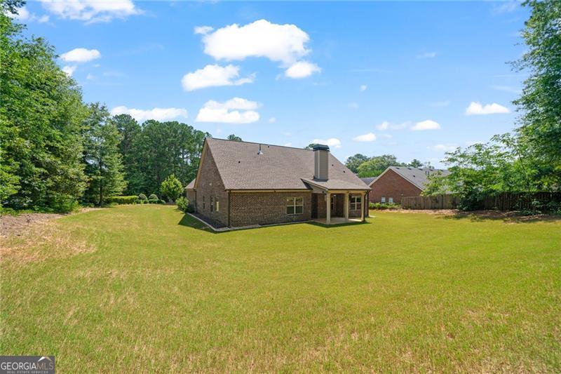 902 Edgewater Drive Property Photo 43