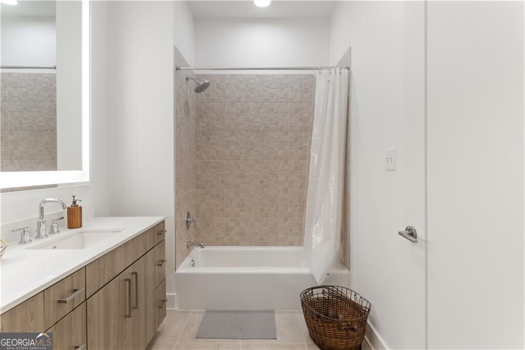 775 Juniper Street Ne # 617 Property Photo 21