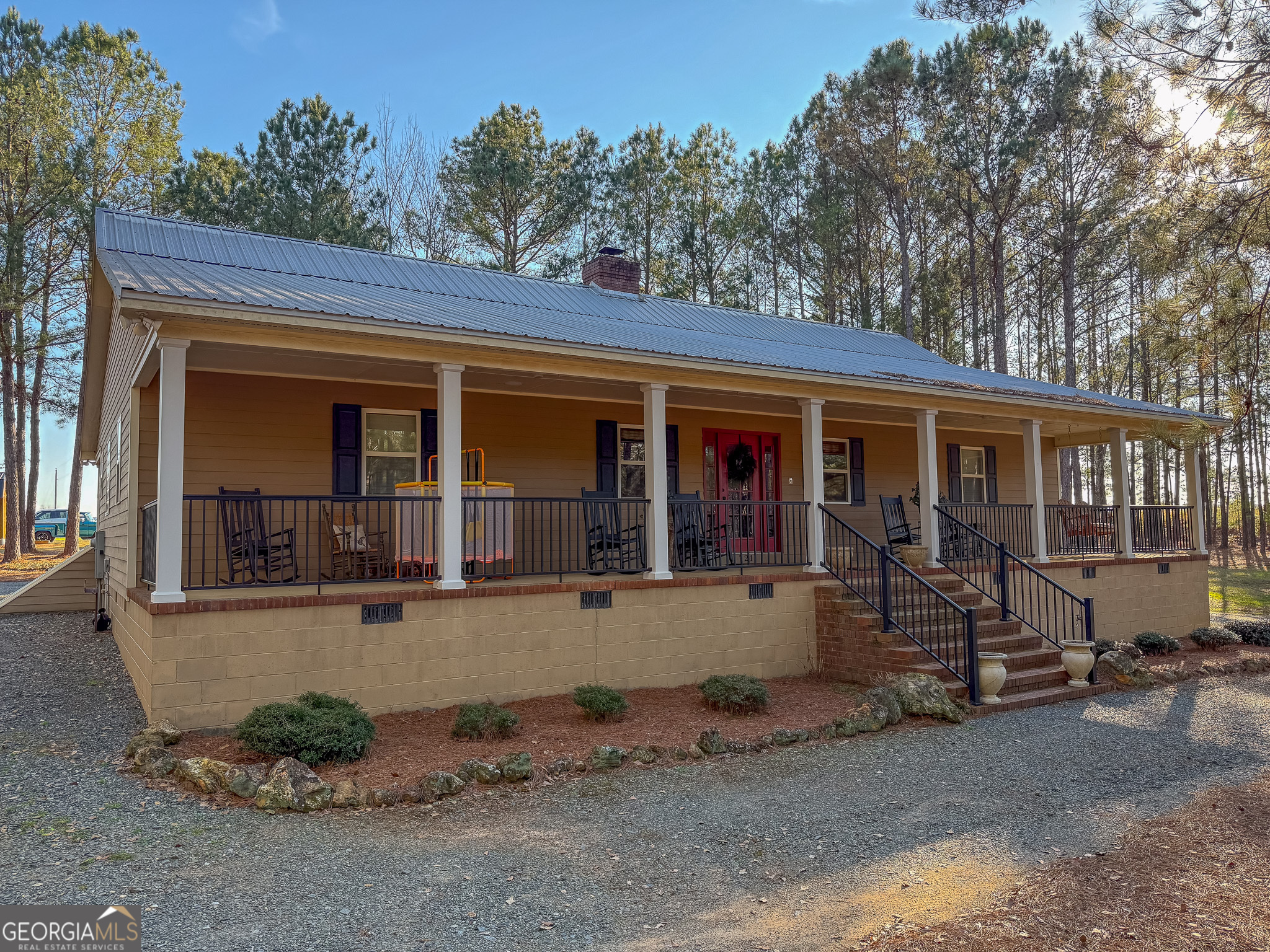 721 Thrasher Road Property Photo 2