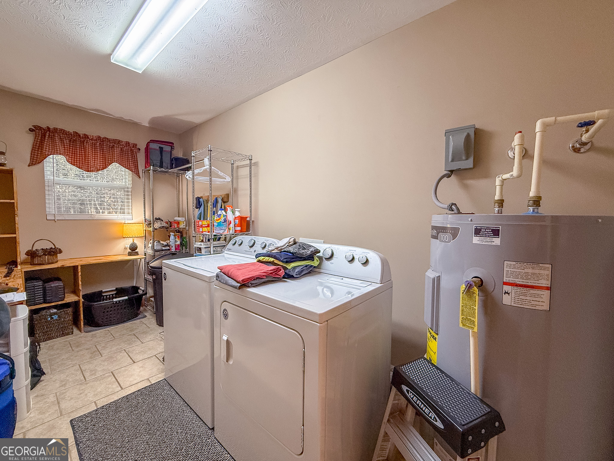 721 Thrasher Road Property Photo 17