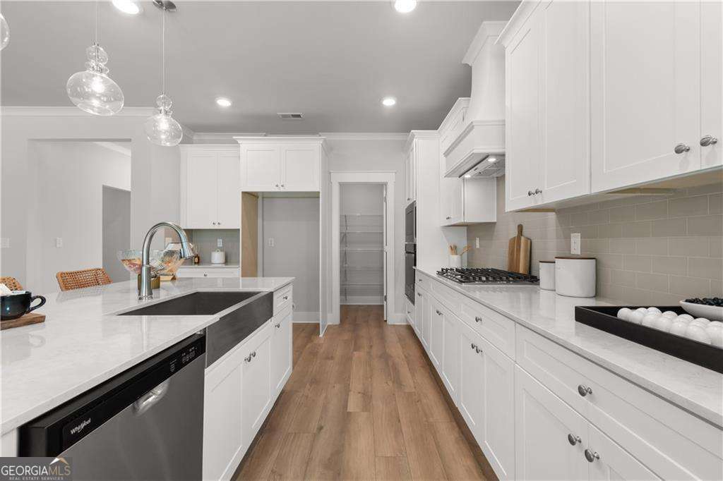 4114 Valleyview Court Property Photo 13