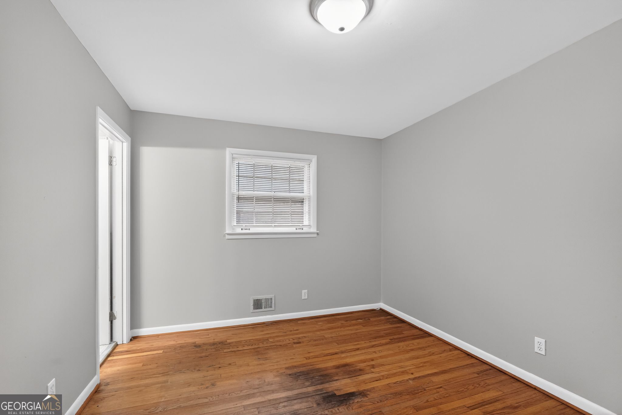 5700 Deerfield Trail Property Photo 15