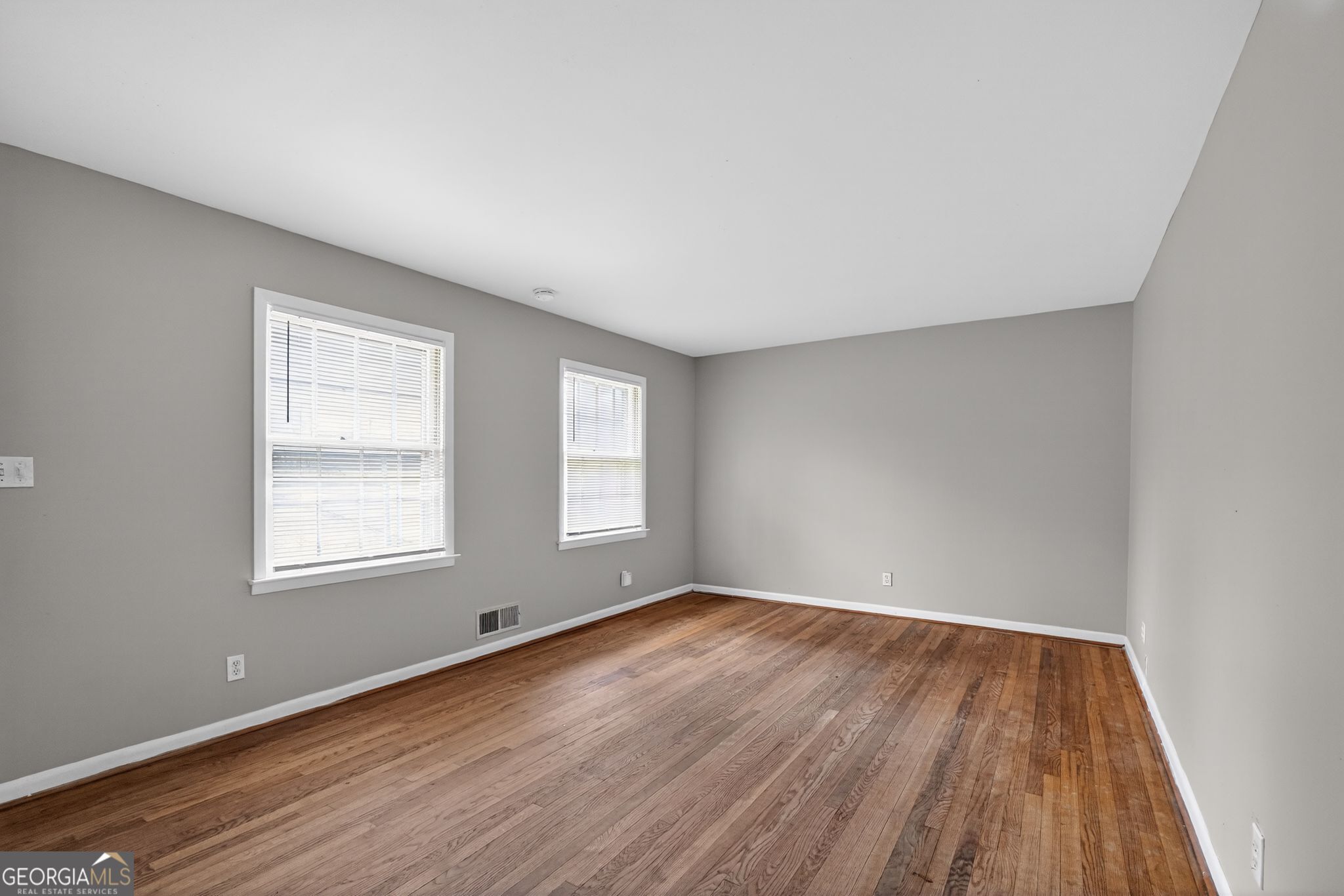 5700 Deerfield Trail Property Photo 18