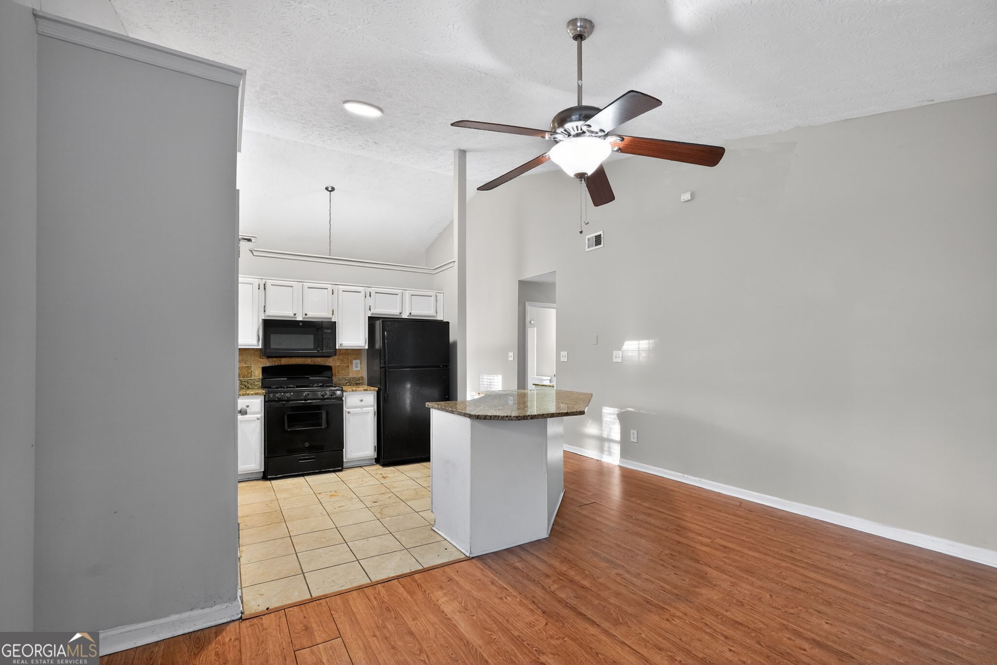 716 Shore Lane Property Photo 22