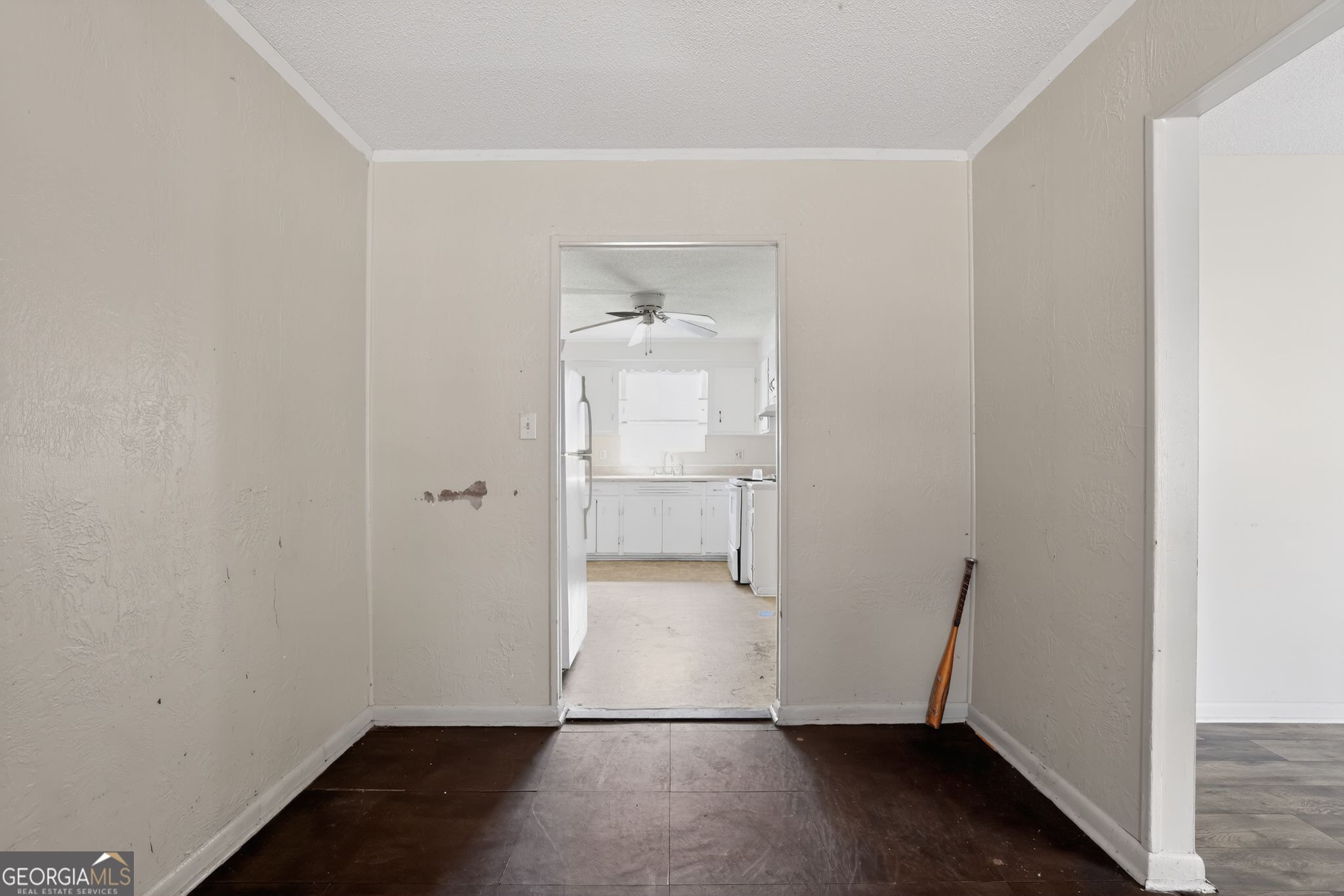 2340 Prague Court Property Photo 3