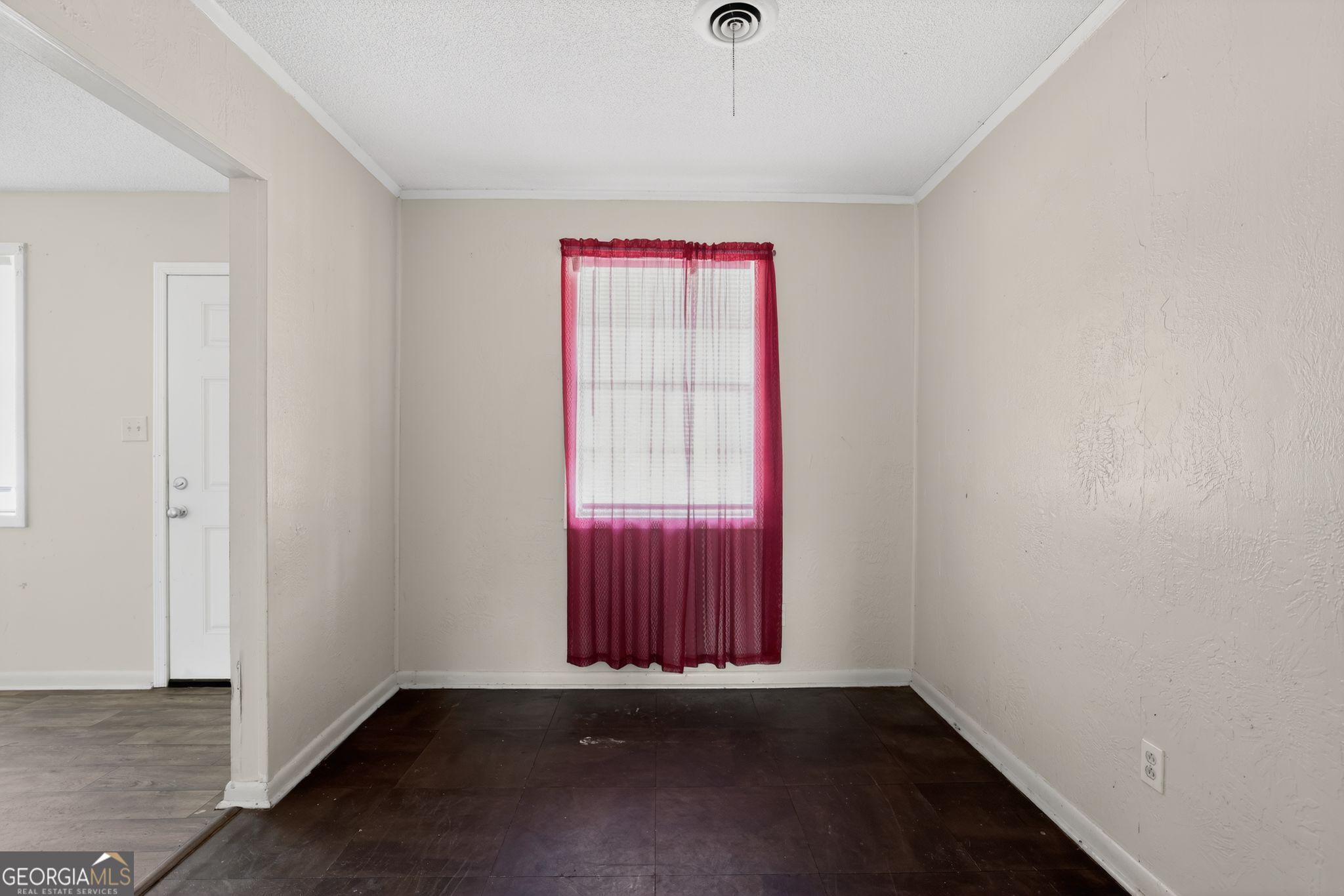 2340 Prague Court Property Photo 5