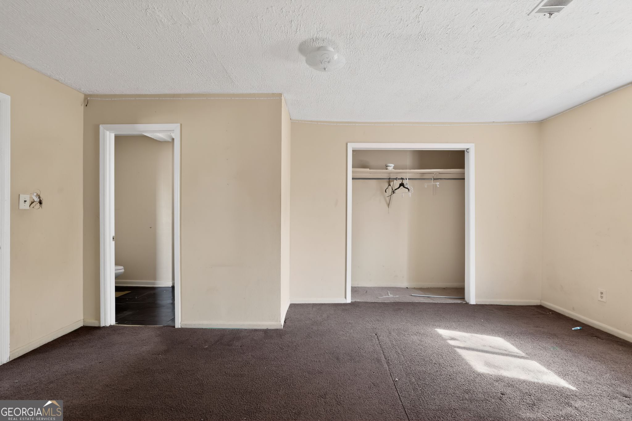2340 Prague Court Property Photo 20