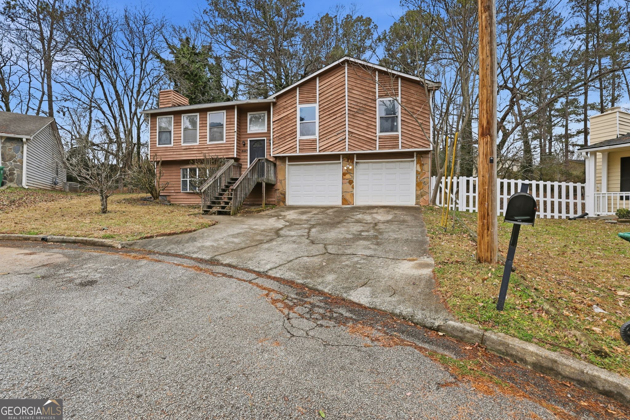 5447 Pepperwood Court Property Photo 1