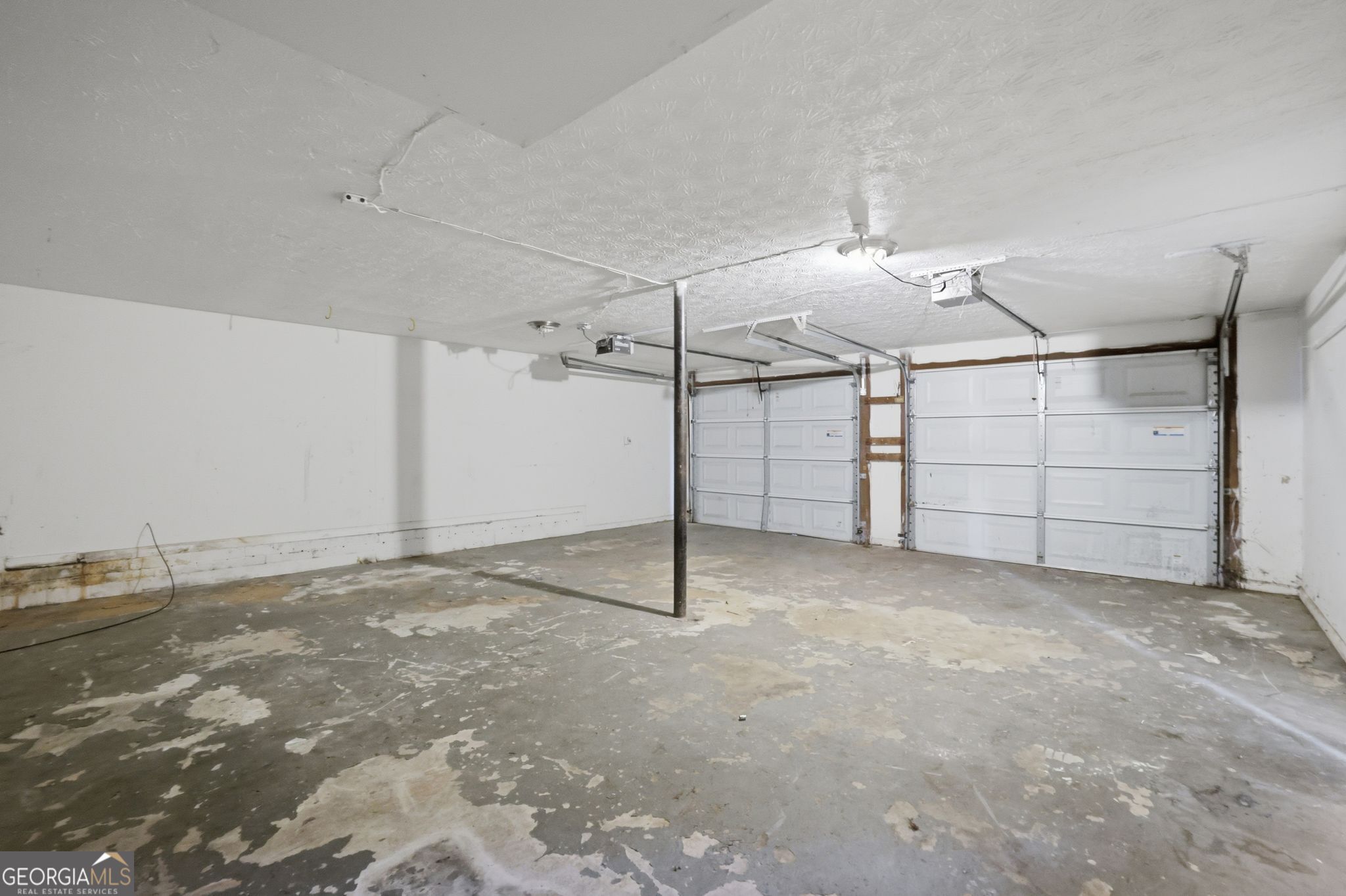 5447 Pepperwood Court Property Photo 4