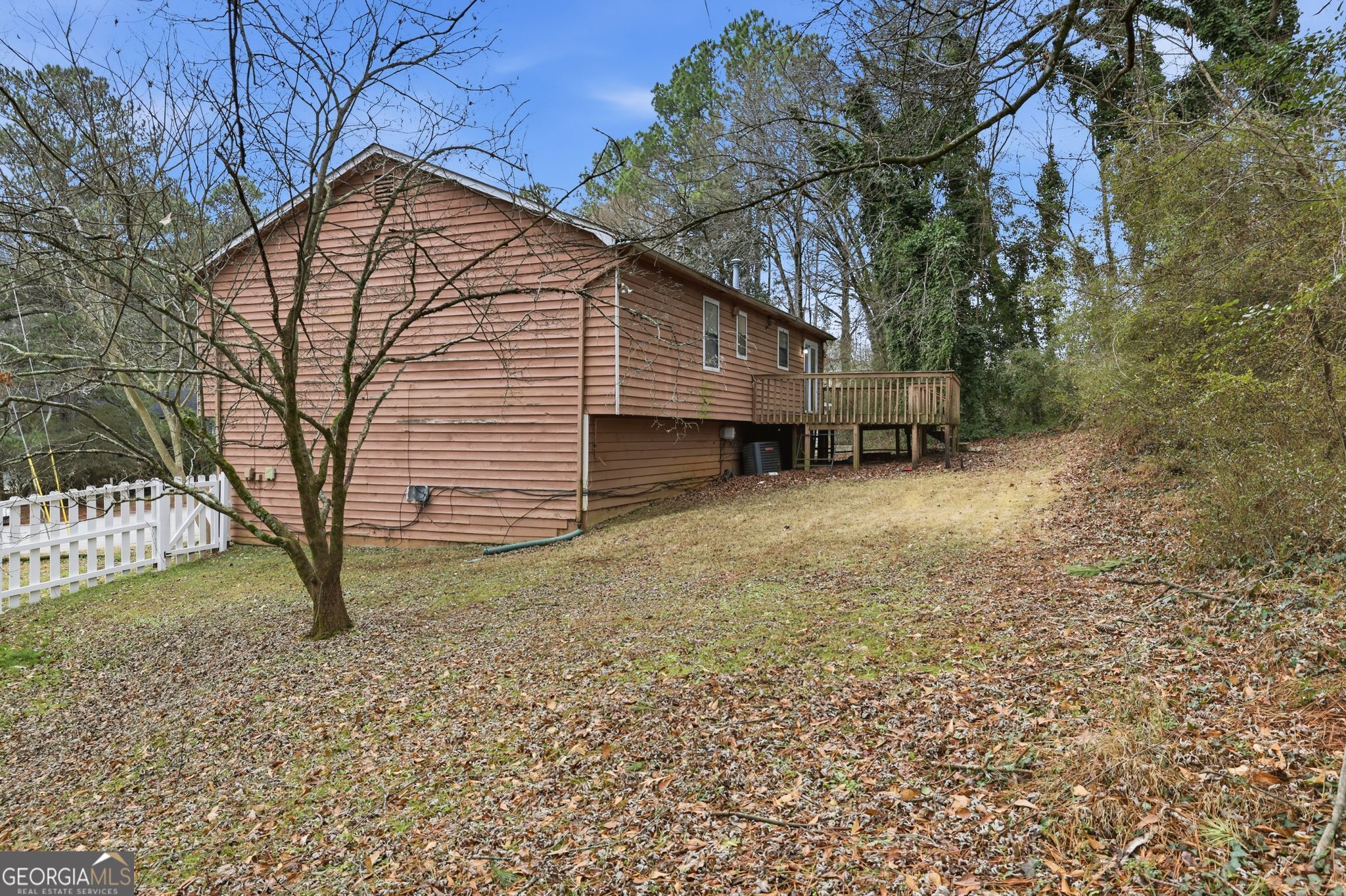 5447 Pepperwood Court Property Photo 8