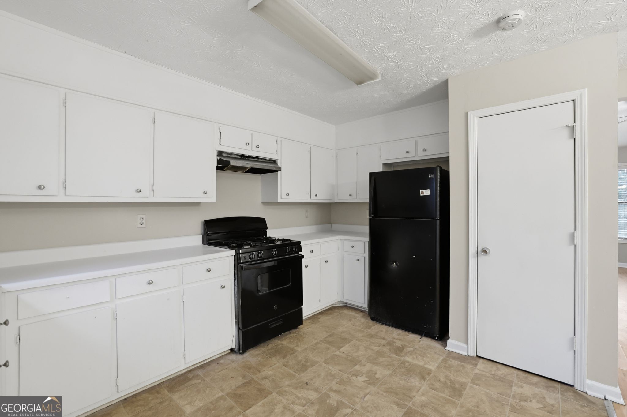 5447 Pepperwood Court Property Photo 19