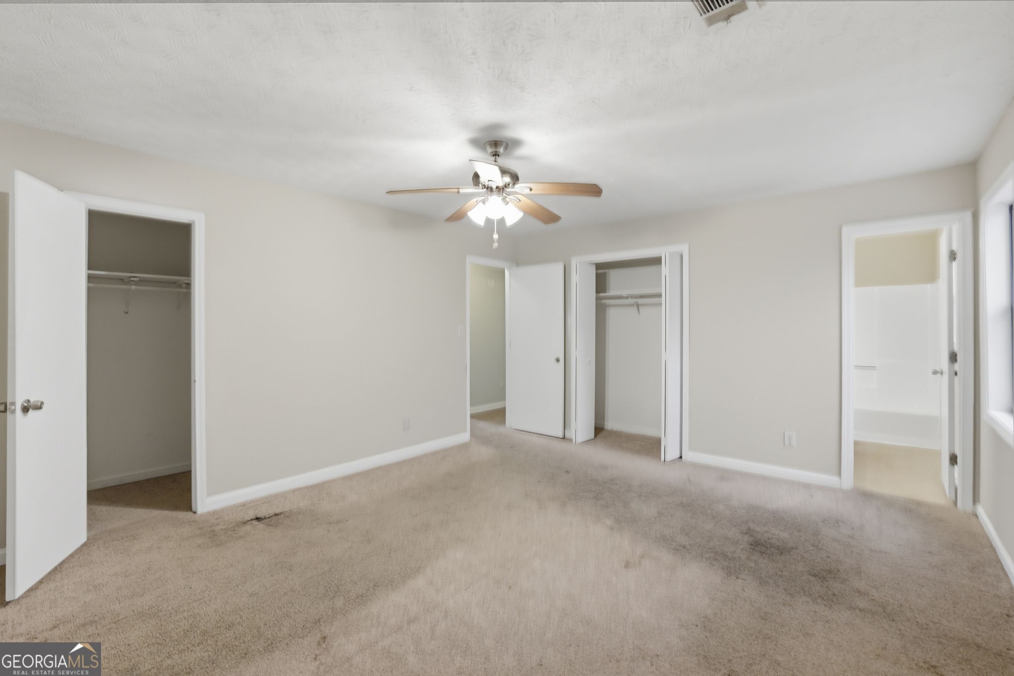 5447 Pepperwood Court Property Photo 20