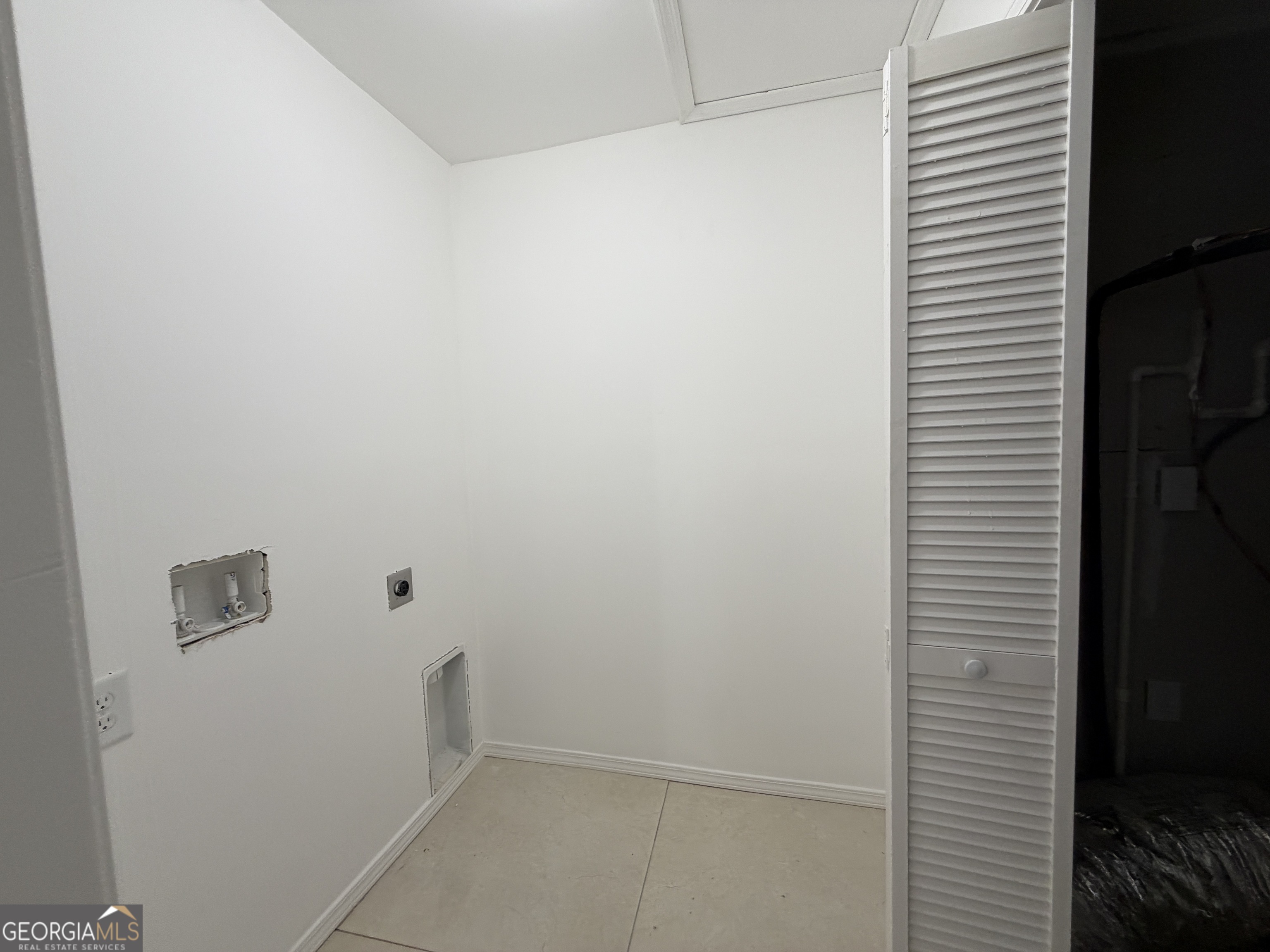 2113 Pine Tree Trail Property Photo 27