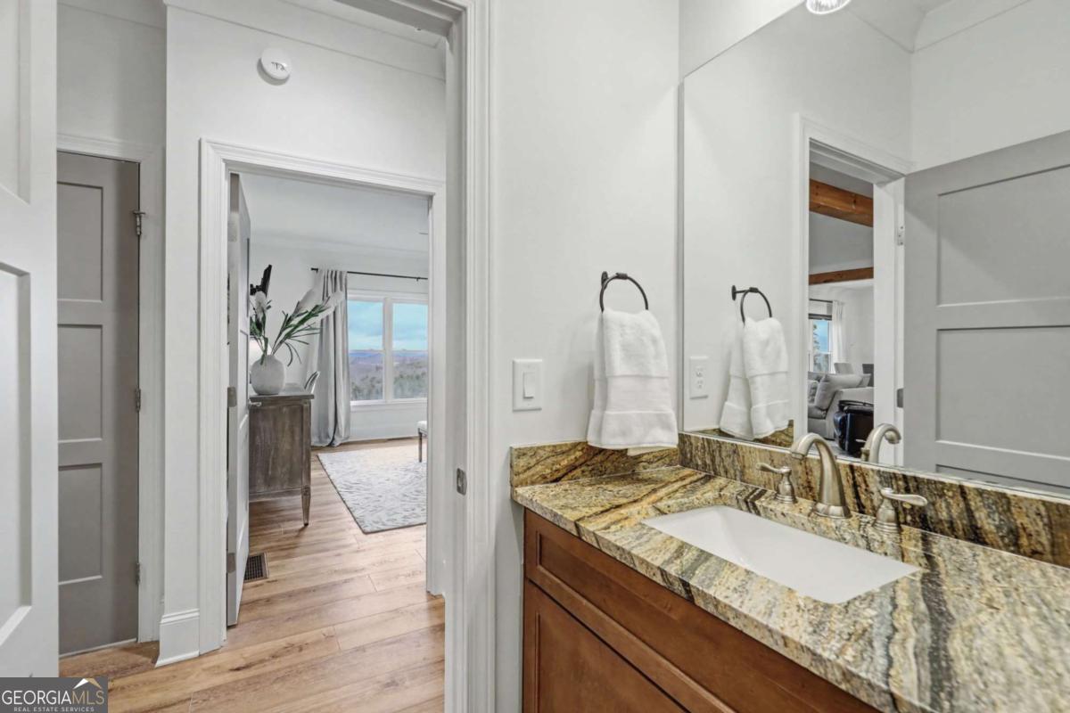 104 Sunset View Property Photo 38