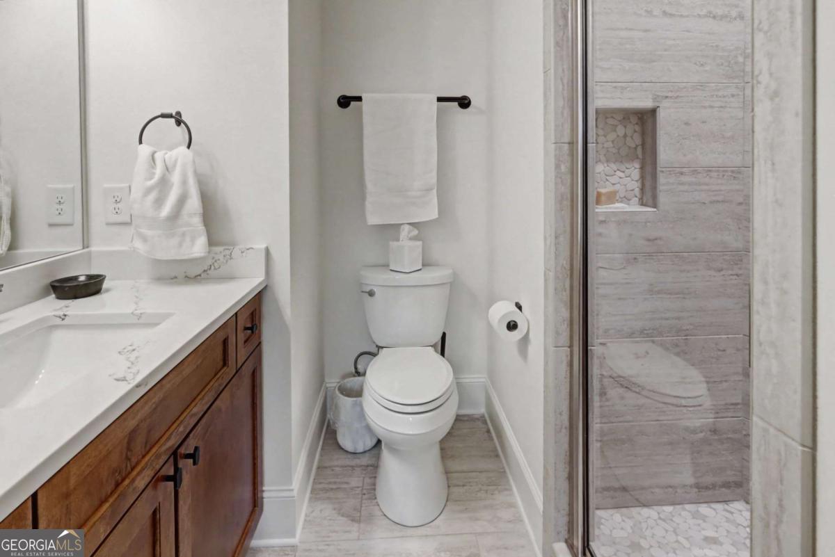 104 Sunset View Property Photo 42