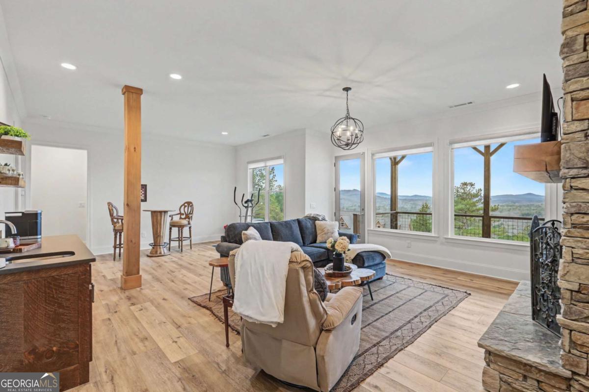 104 Sunset View Property Photo 48