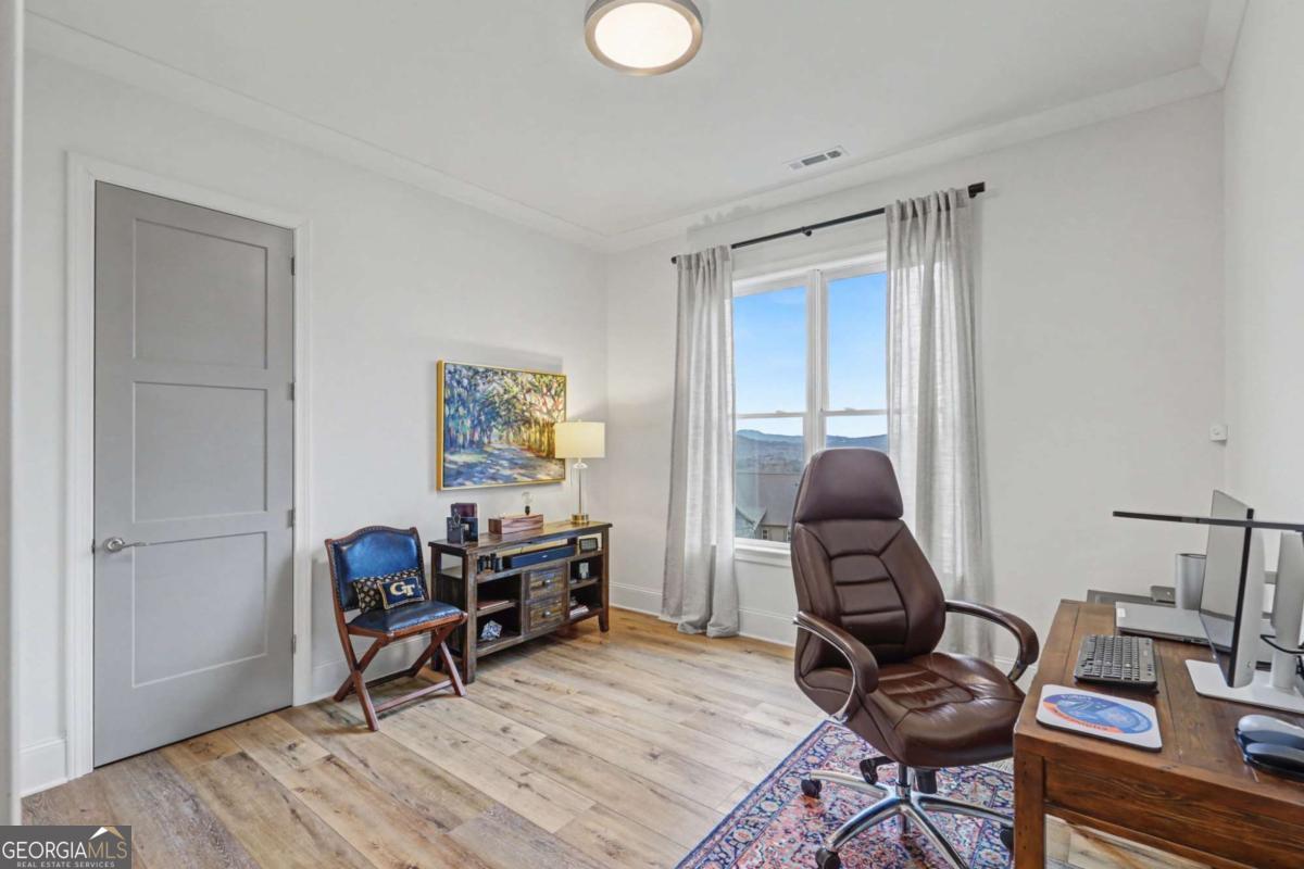104 Sunset View Property Photo 53