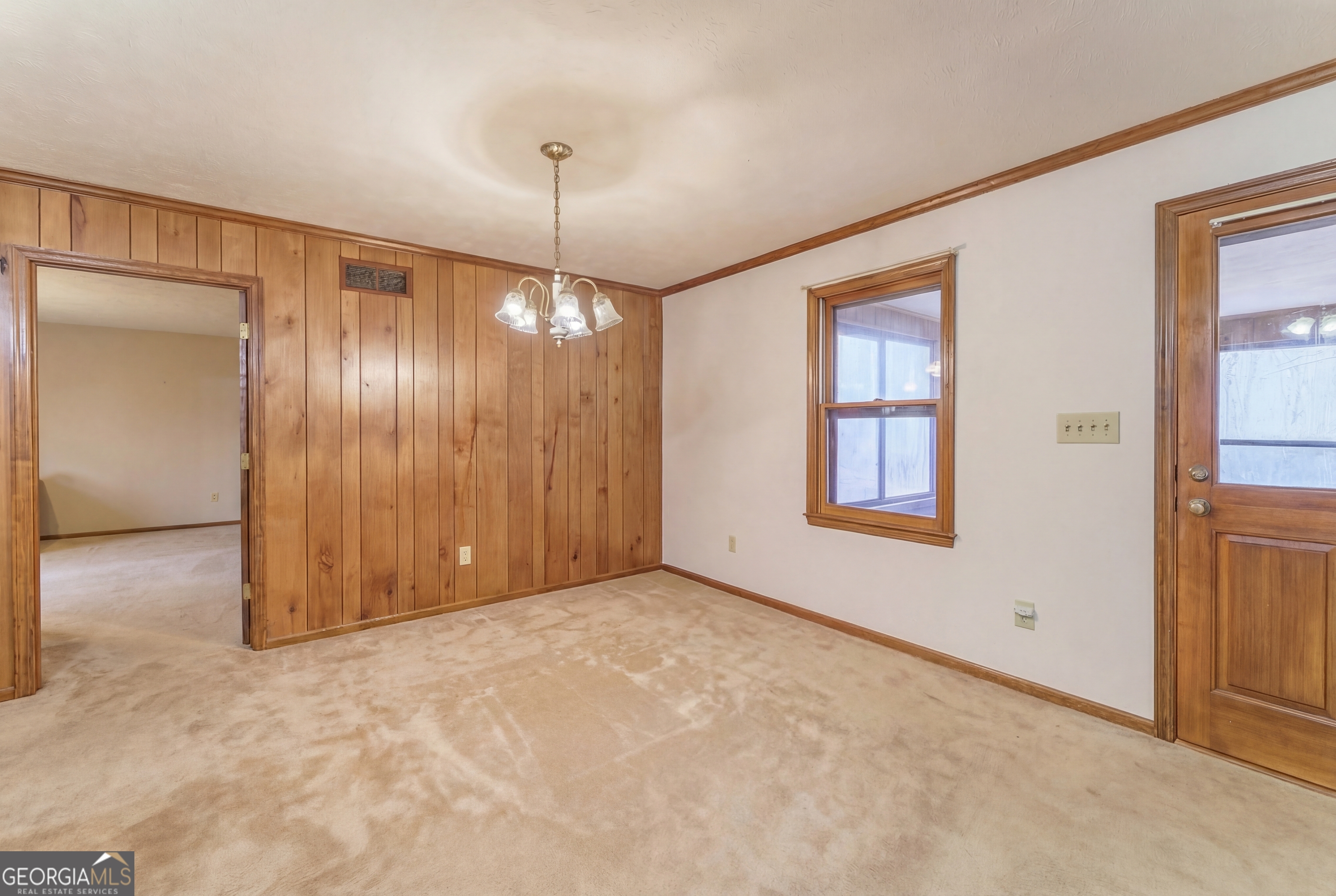 4505 Brookwood Drive Property Photo 15