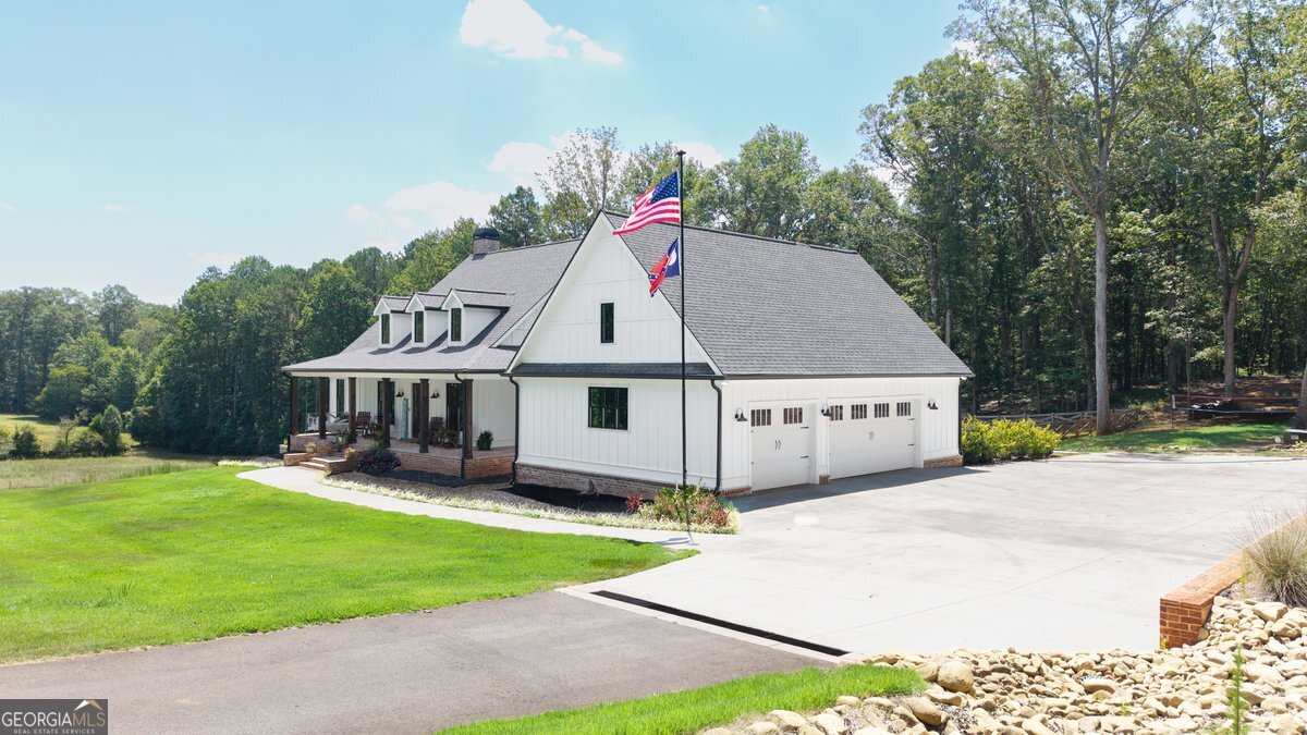1380 Cronic Town Road Property Photo 9