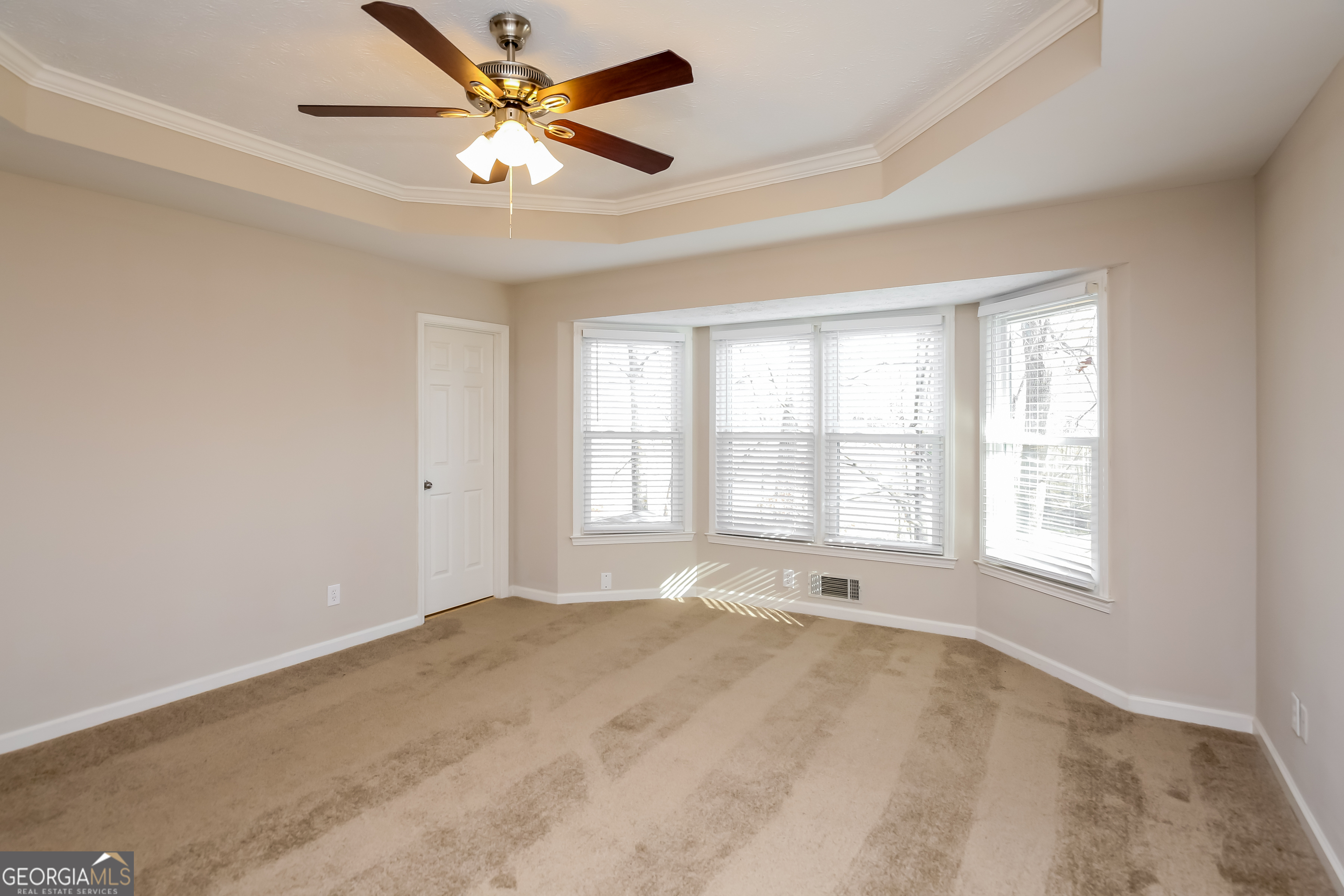 3170 Lakecrest Drive Property Photo 12