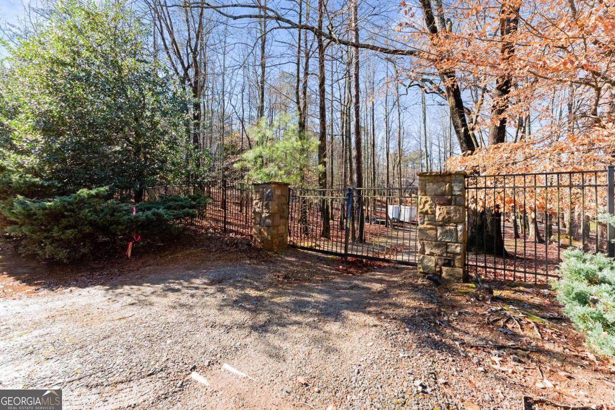 3533 Keith Bridge Road Property Photo 5