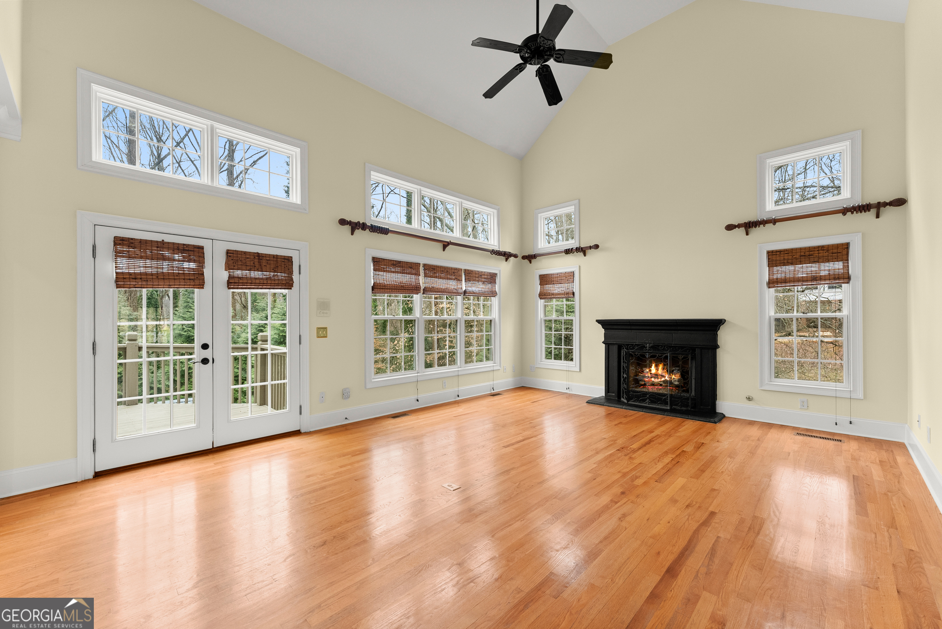1180 Springdale Road Property Photo 12