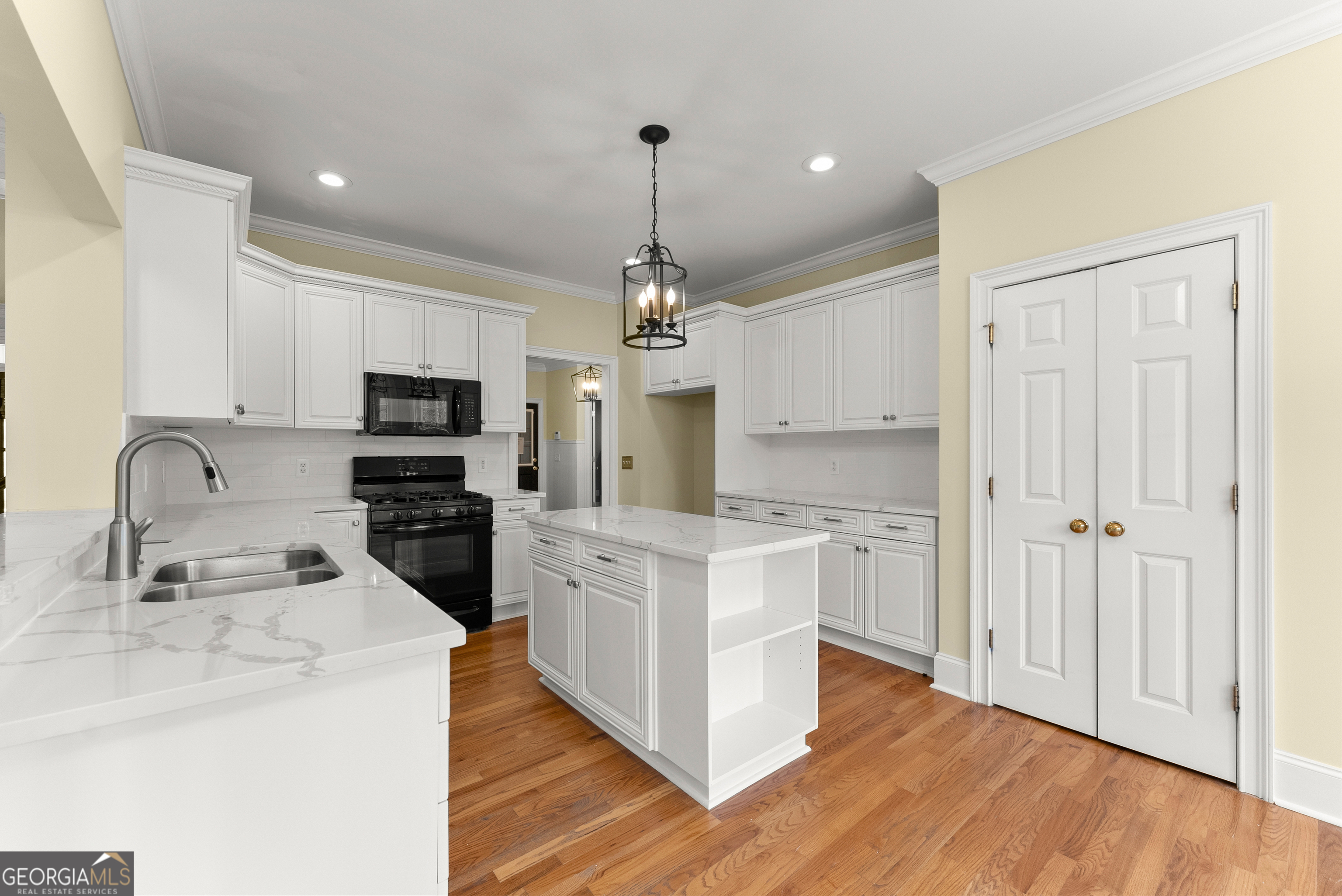 1180 Springdale Road Property Photo 20