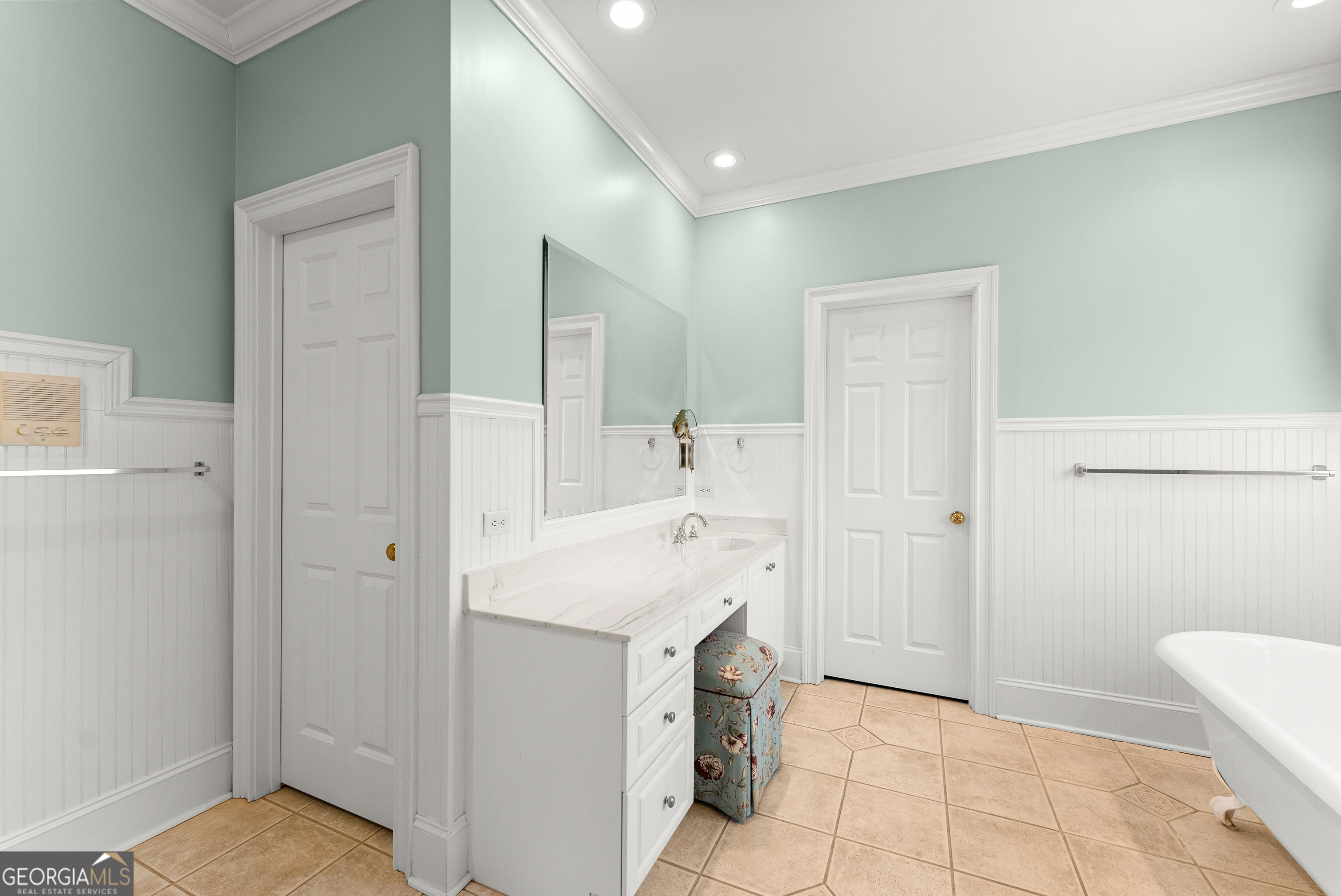 1180 Springdale Road Property Photo 33
