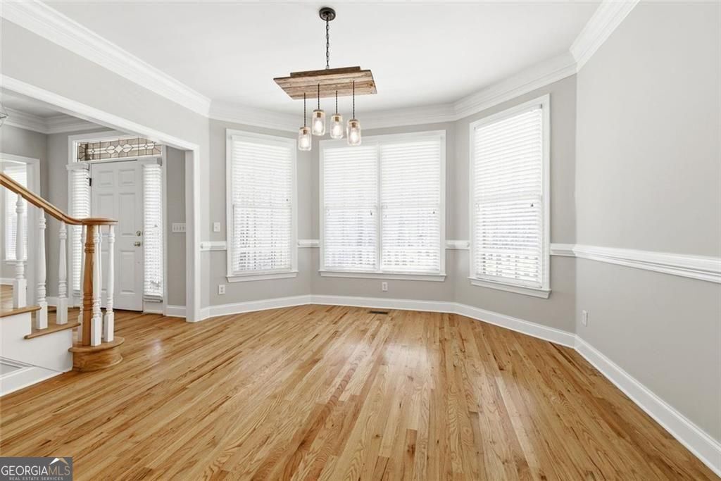 5576 Riverwalk Court Property Photo 12